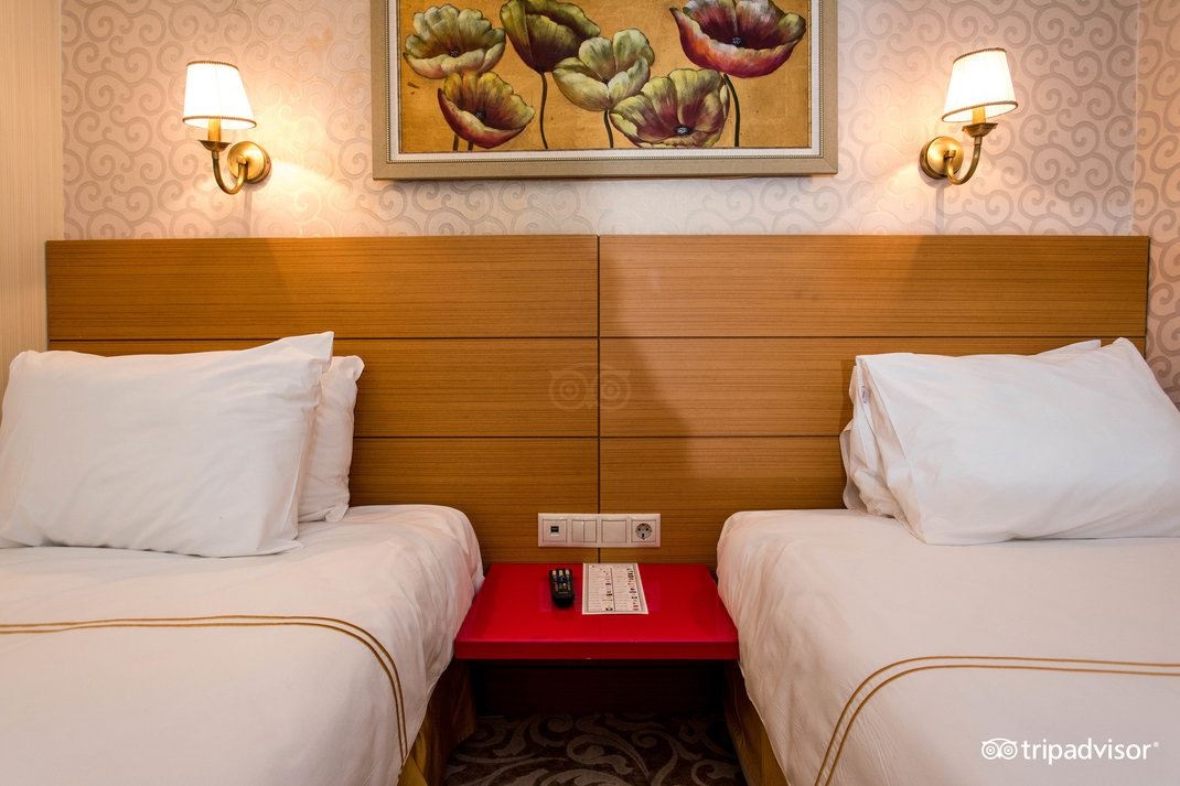 rooms-family-room-standard