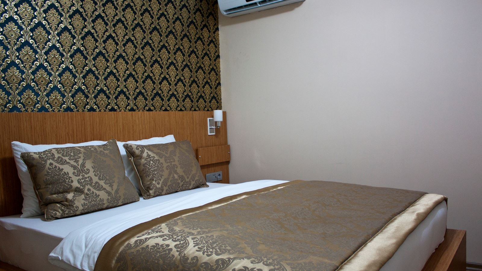 rooms-double-economy