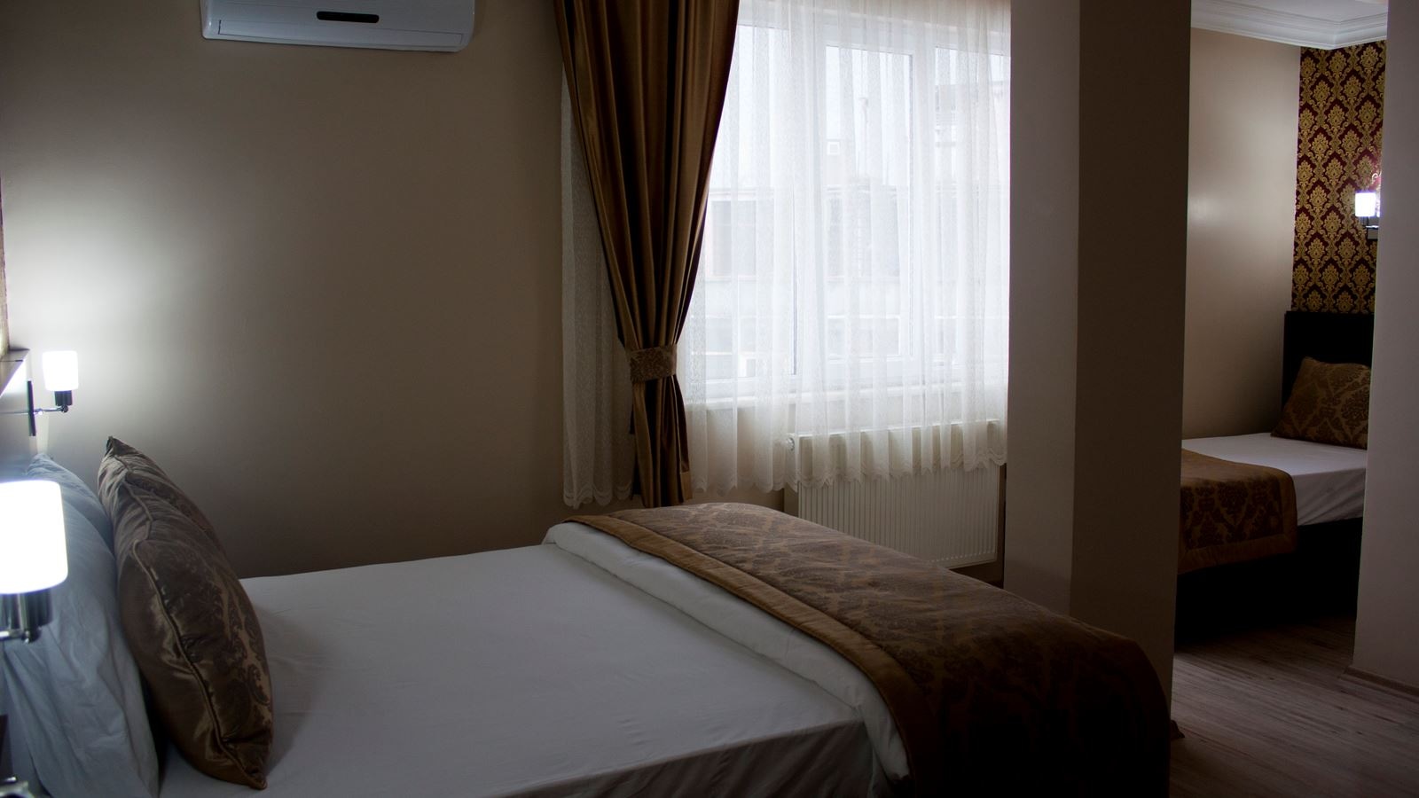 rooms-quadruple-standard