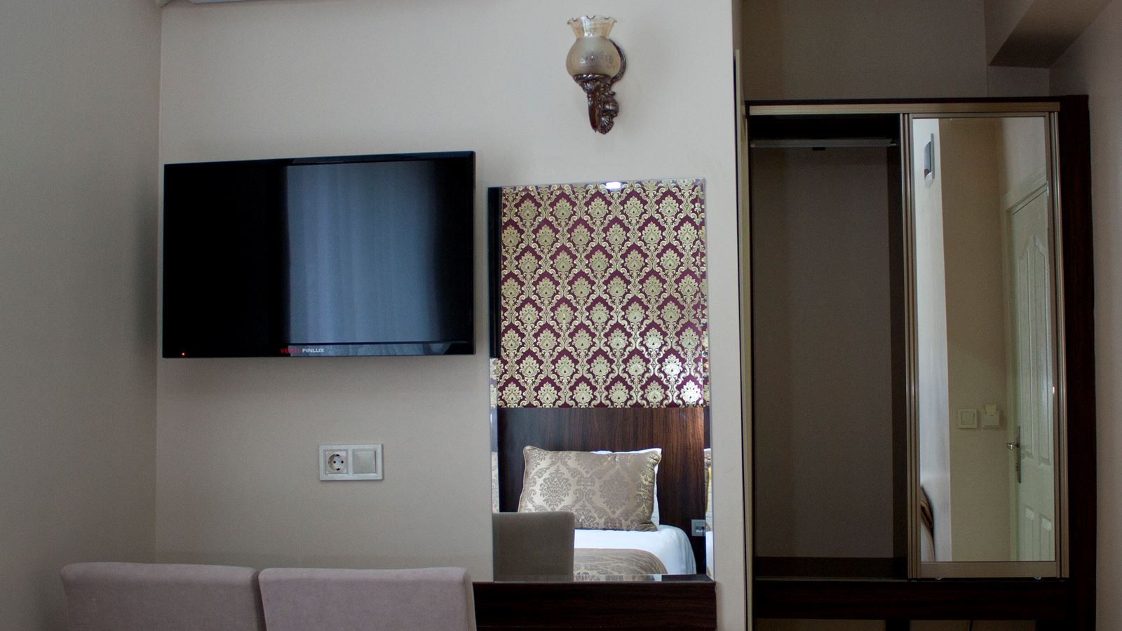 rooms-single-standard