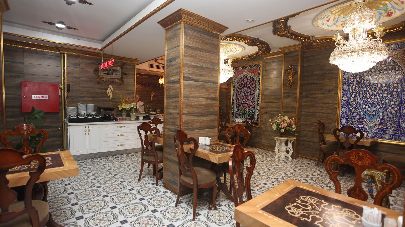 restaurants-restaurants