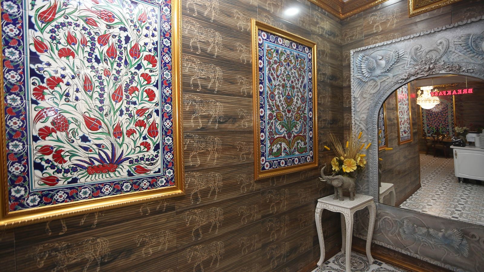 restaurants-restaurants