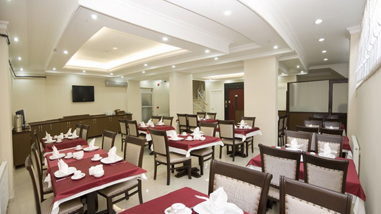 restaurants-restaurants