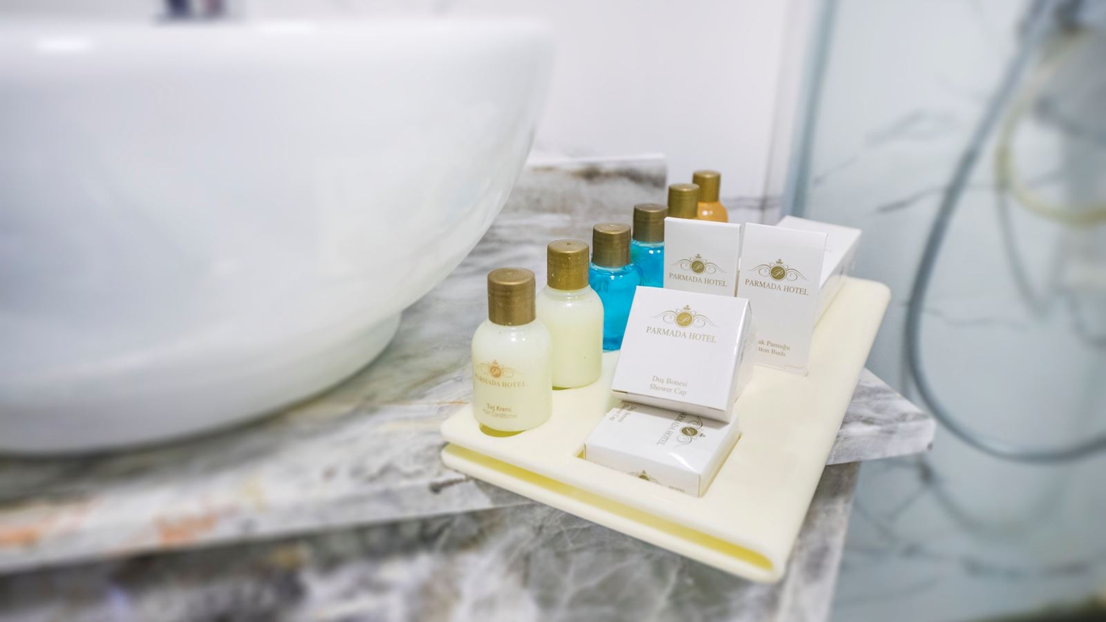 rooms-family-room-standard