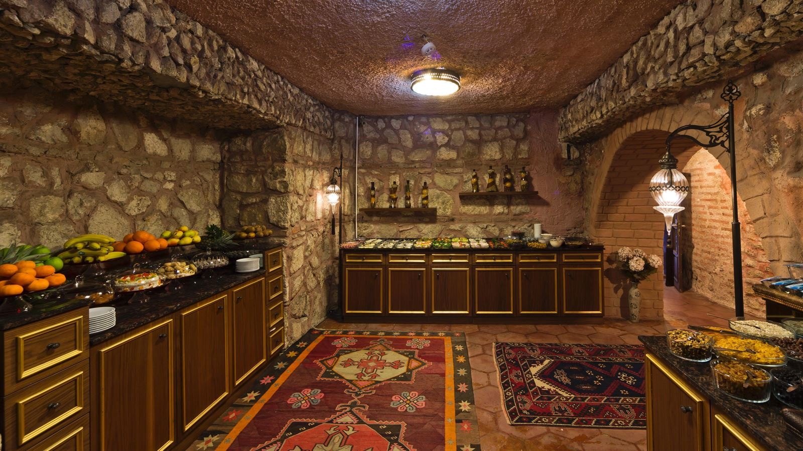 restaurants-restaurants