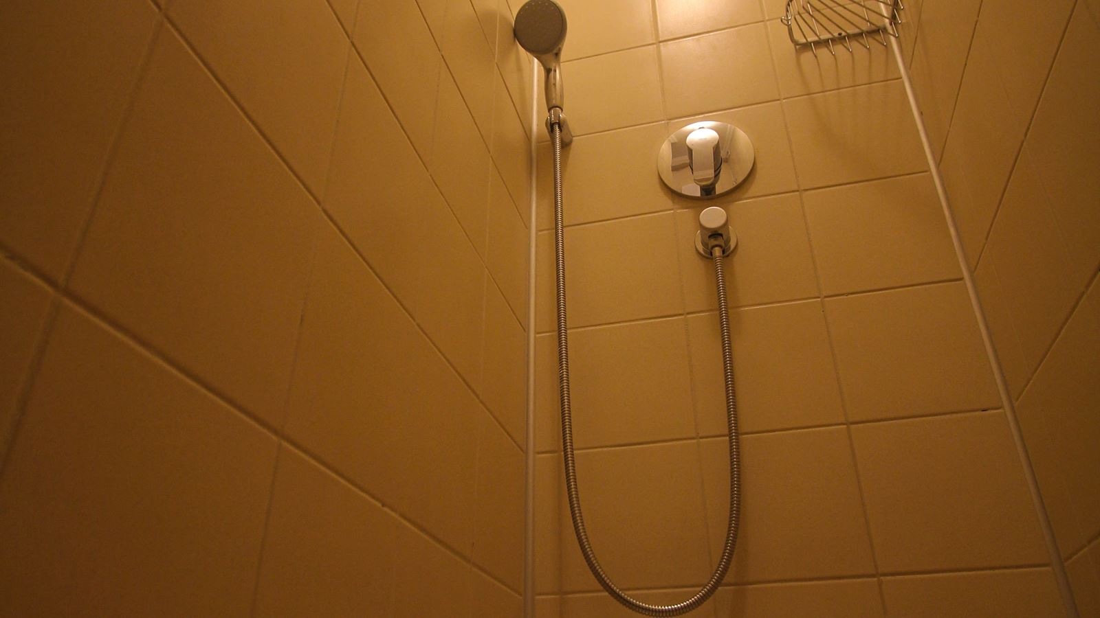 rooms-family-room-standard