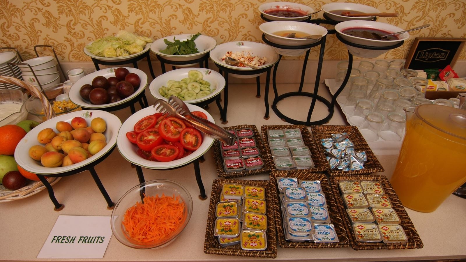 restaurants-restaurants