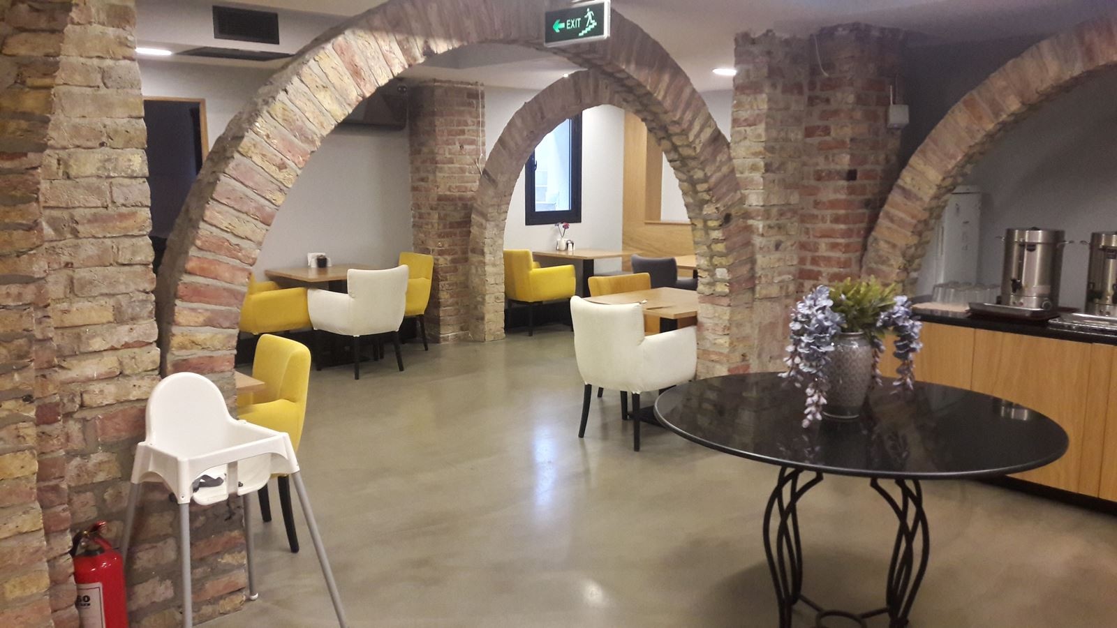 restaurants-restaurants