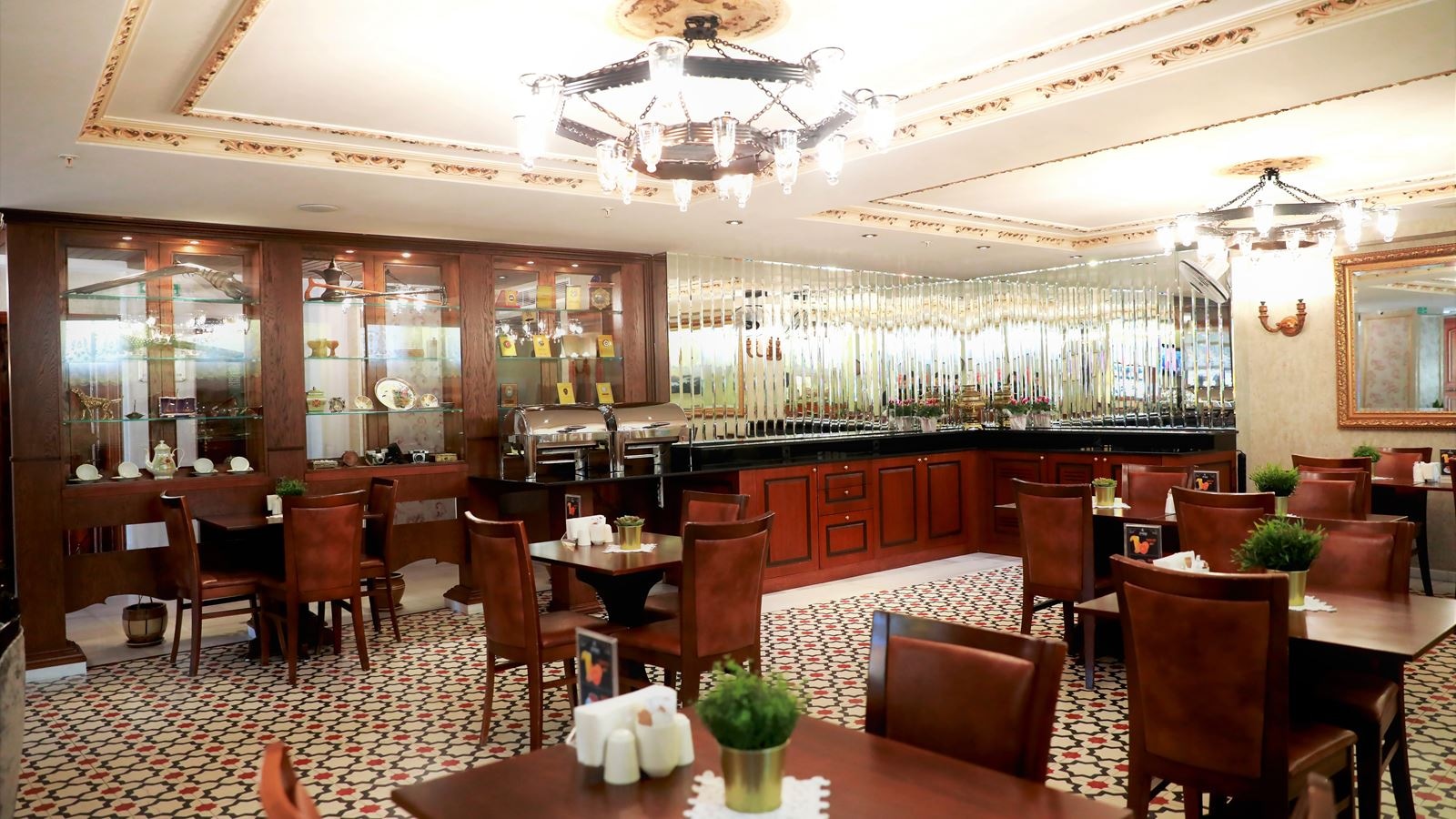 restaurants-restaurant