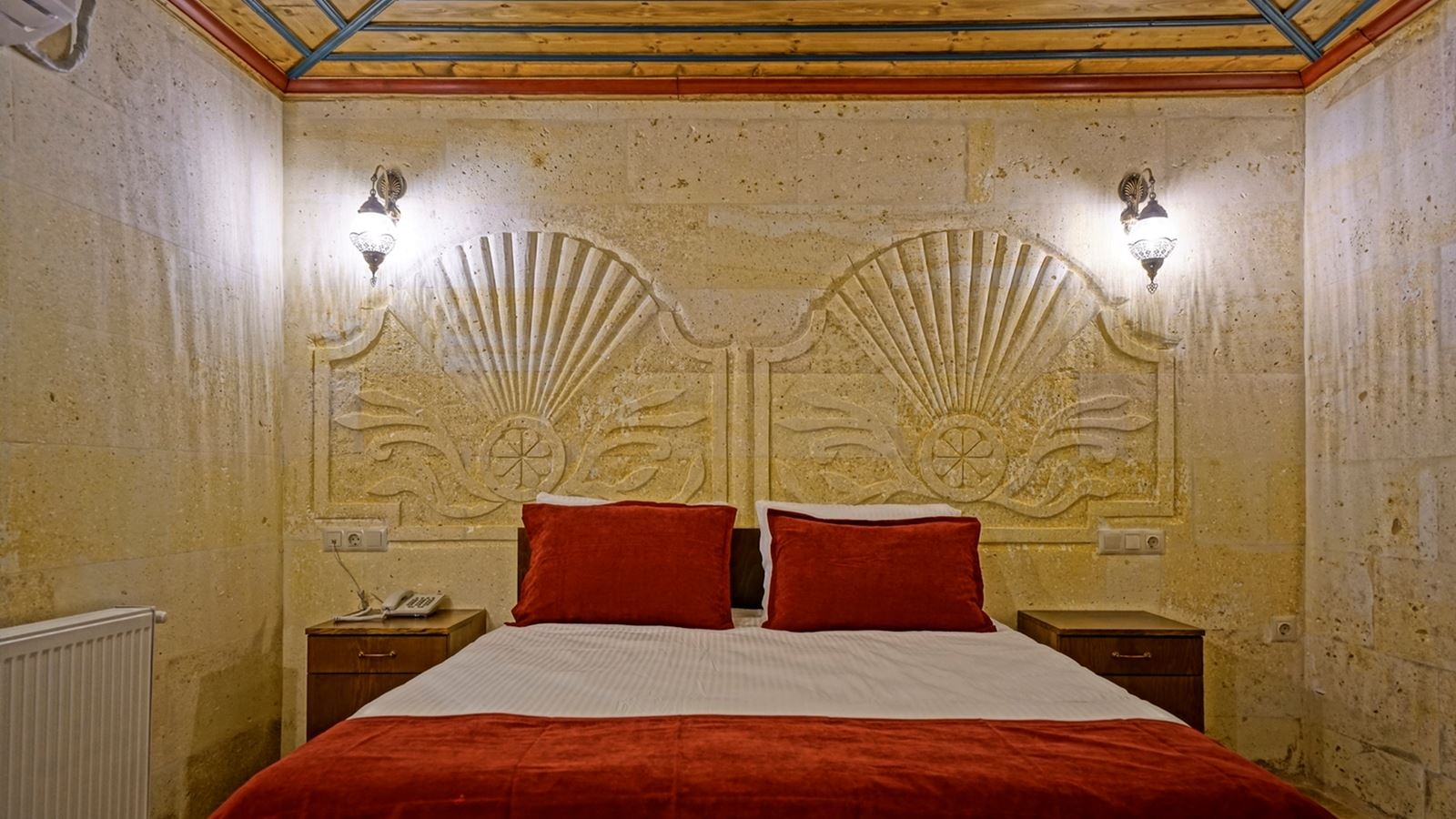 rooms-standard-double-room