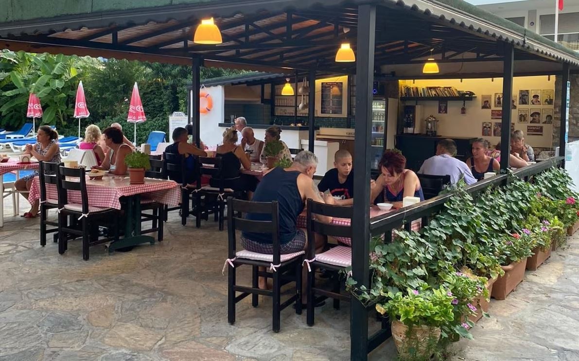 restaurants-restaurants