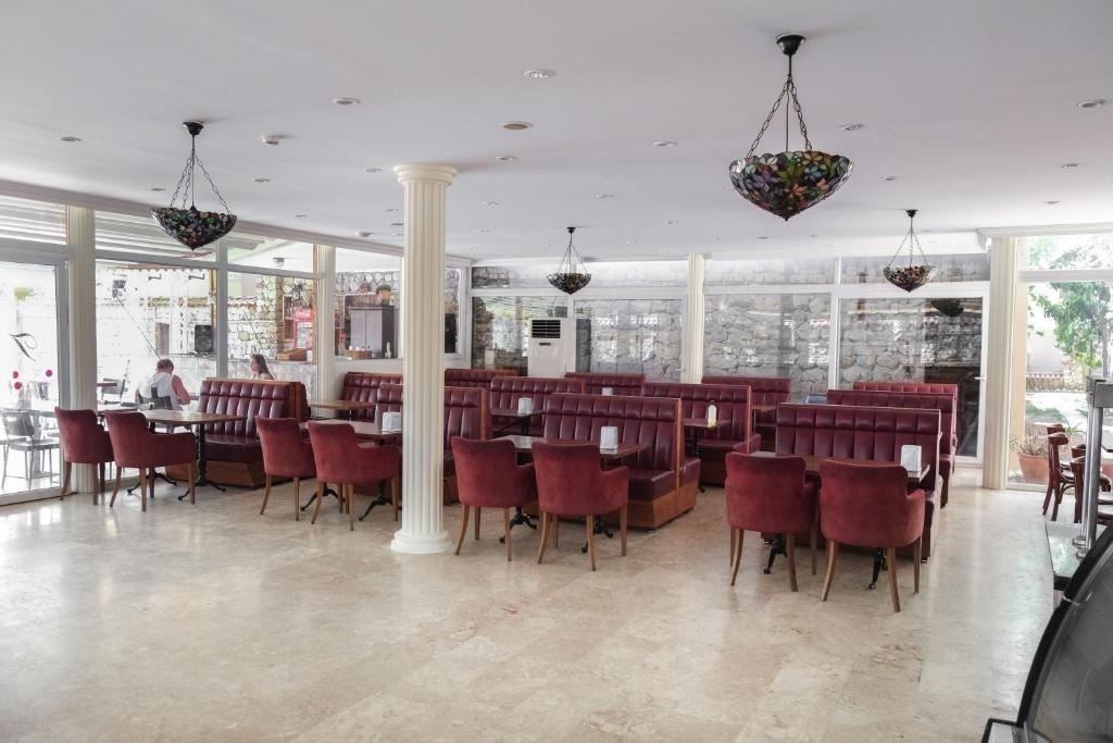 restaurants-main-restaurant