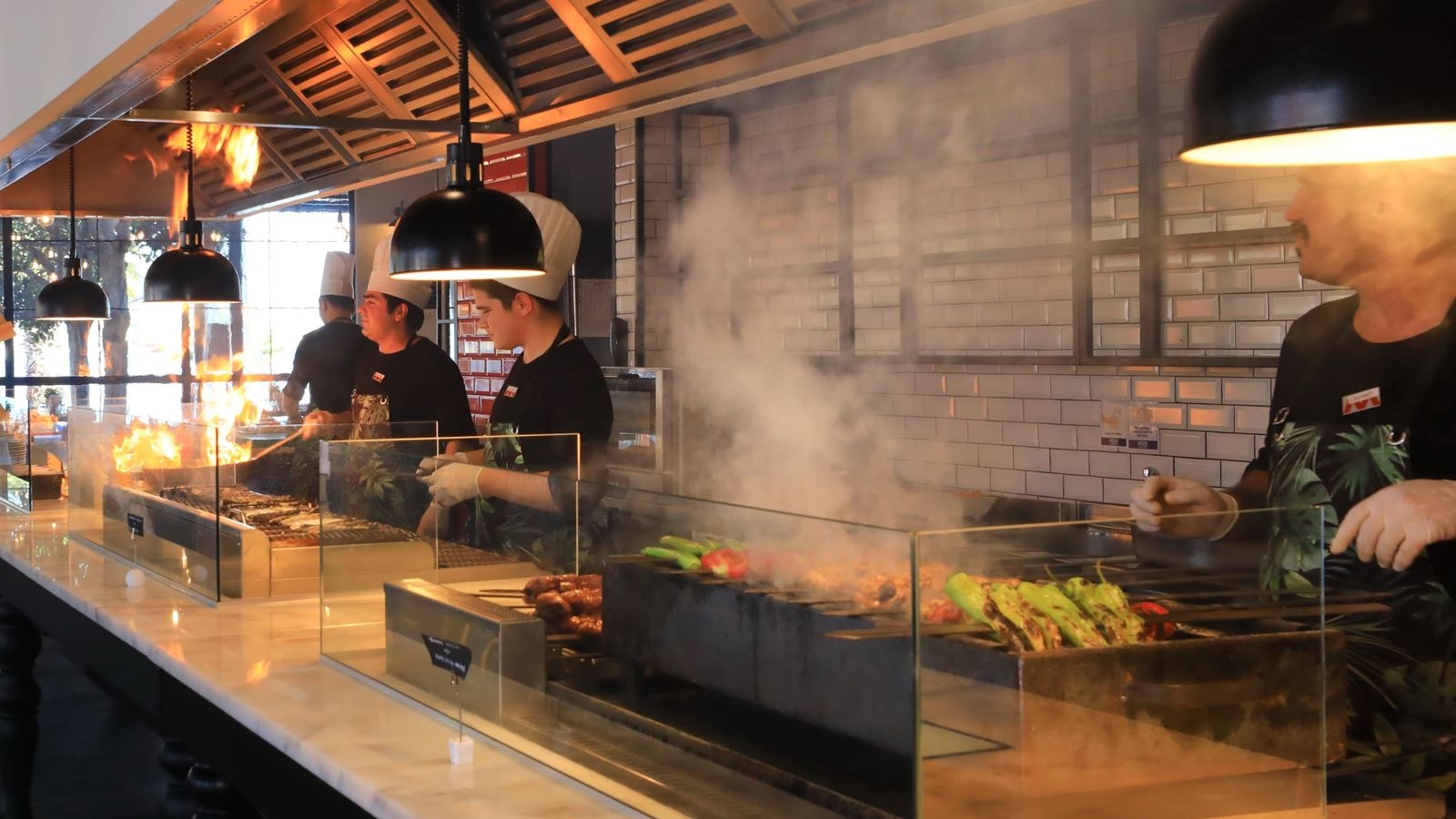 restaurants-restaurants