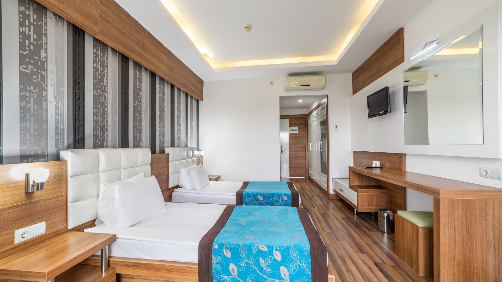 rooms-relax-room