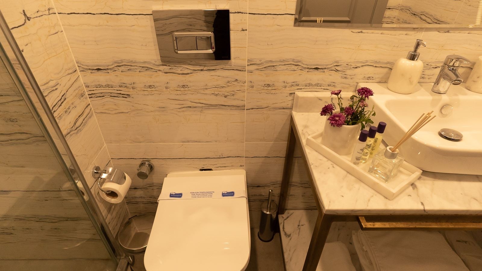 rooms-standard-twin-room