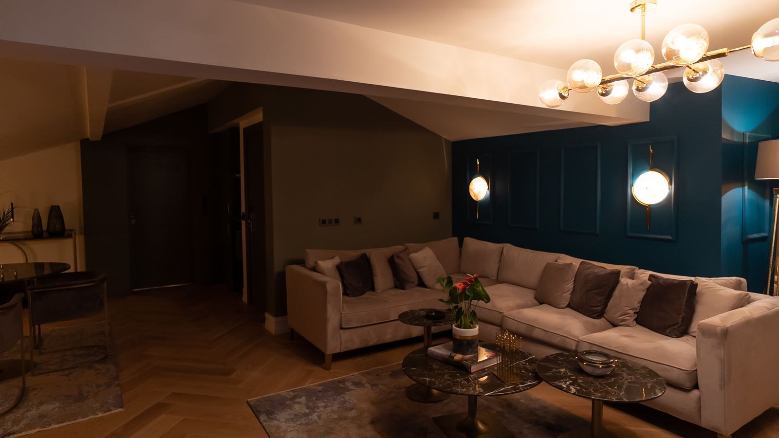 rooms-king-suite-bosphorus-view-with-terrace