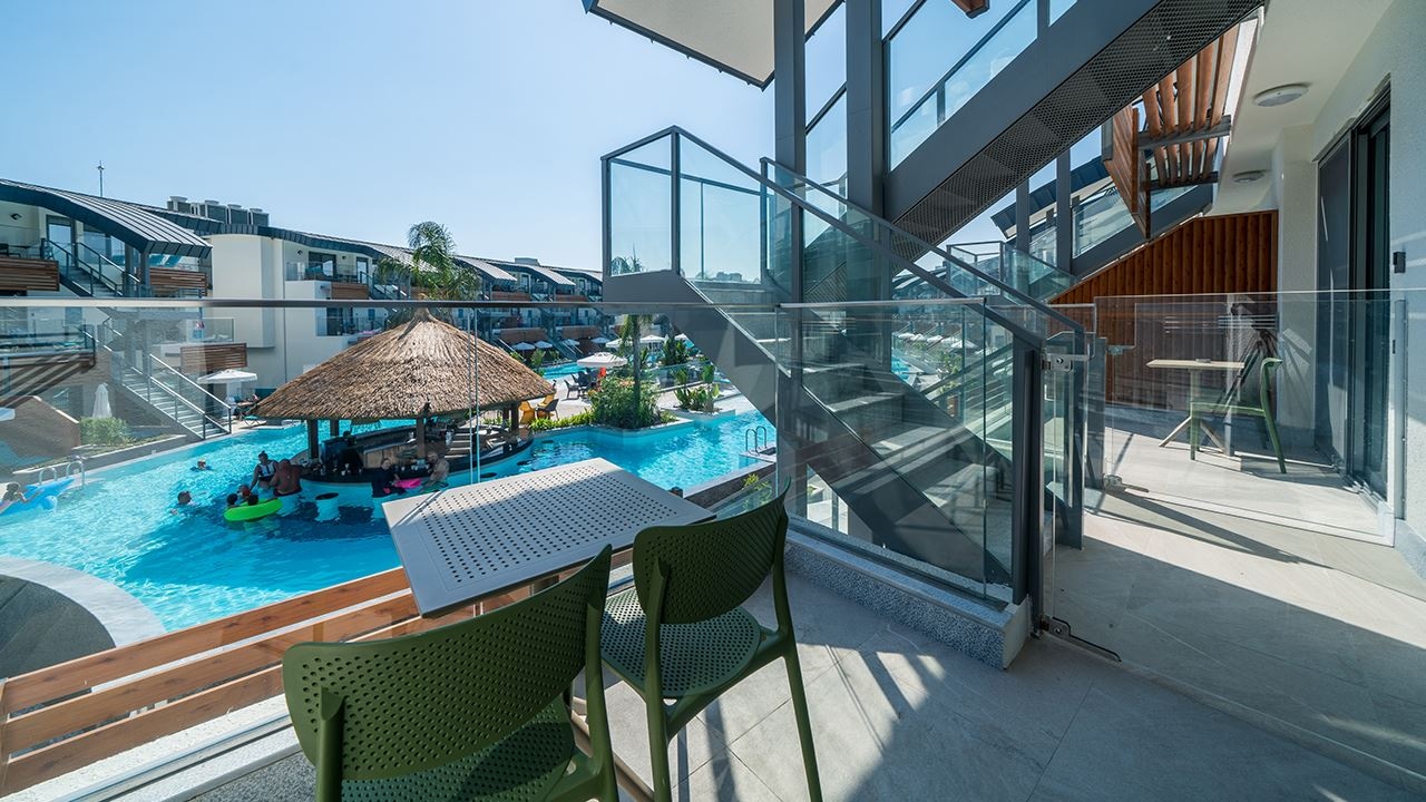 rooms-family-room-pool-access-via-stairs