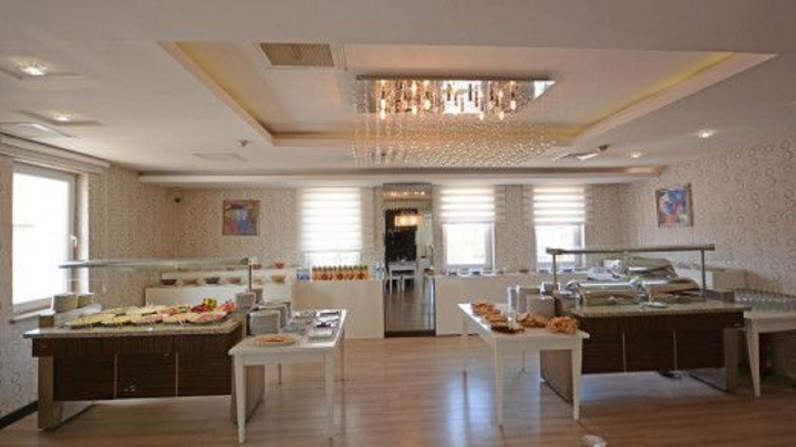 restaurants-ana--restuarant