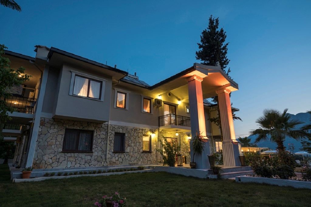 general-main-building