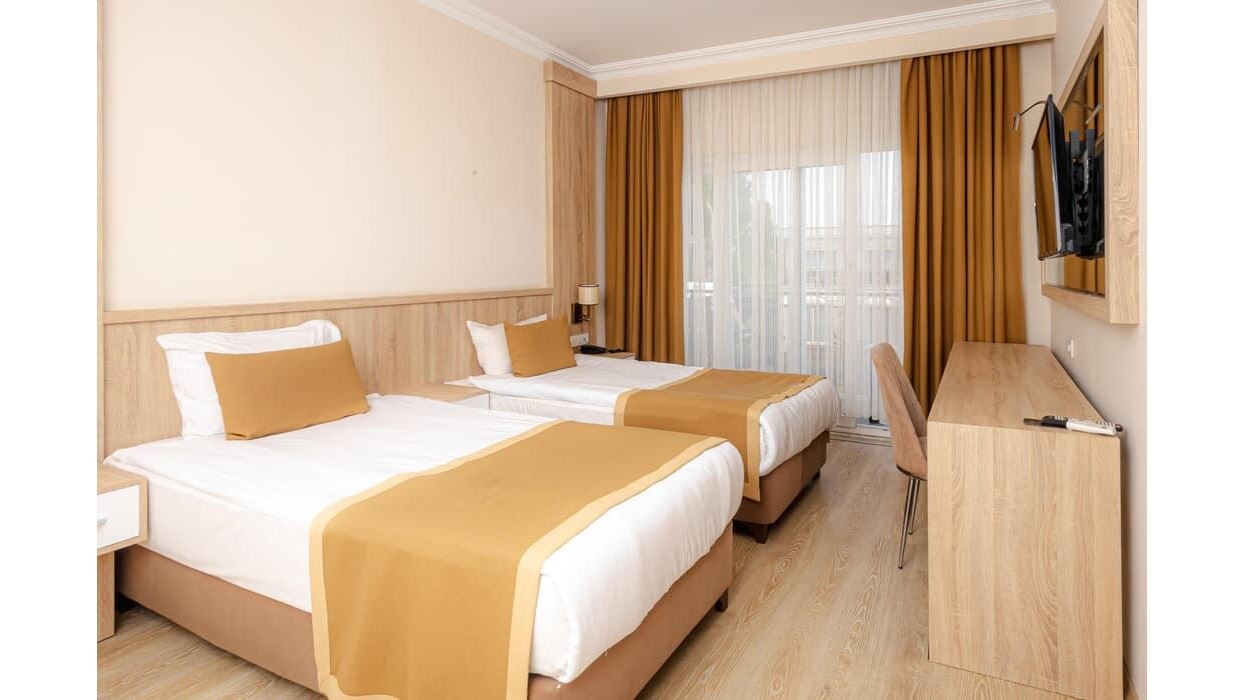 rooms-standard-room