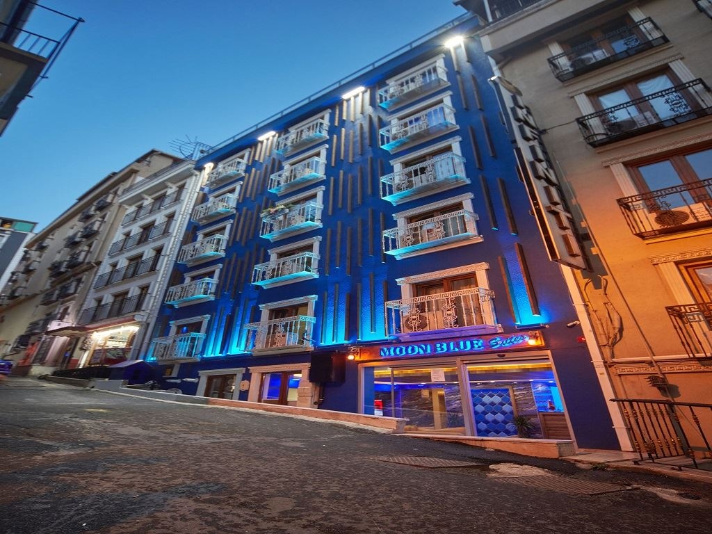 general-main-building