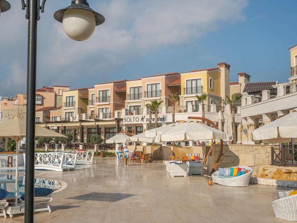 general-main-building