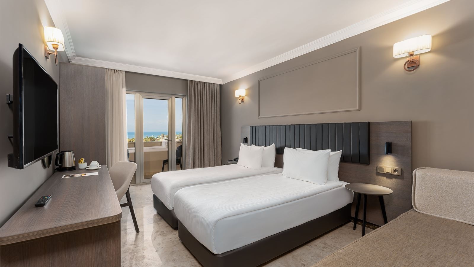 rooms-standart-sea-view-room