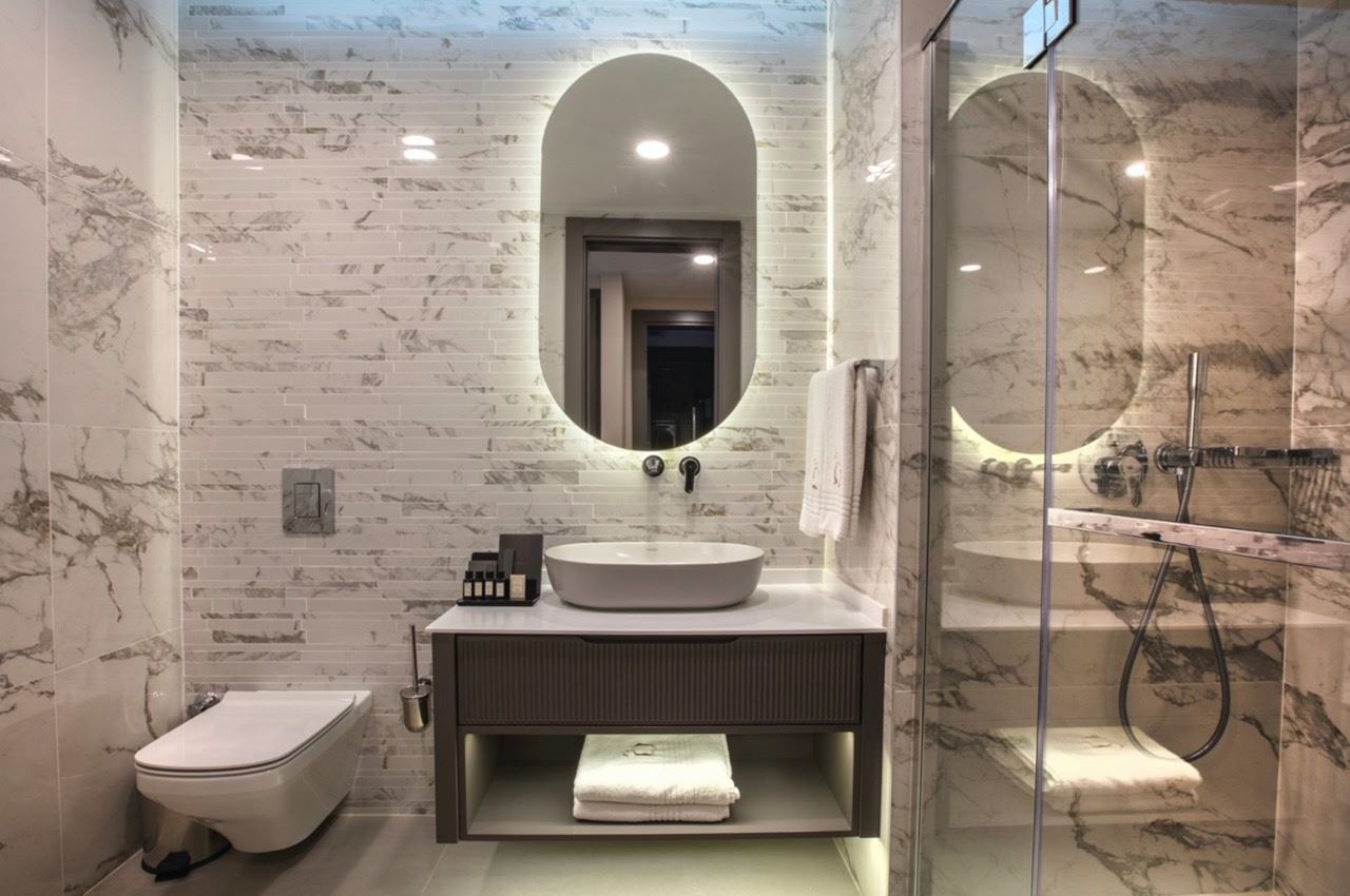 rooms-large-deluxe-room-graden-terrace