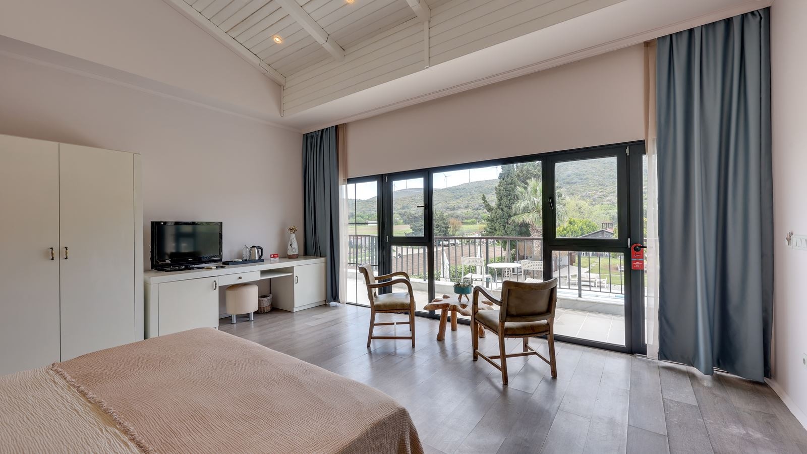 rooms-junior-suite-jacuzzi