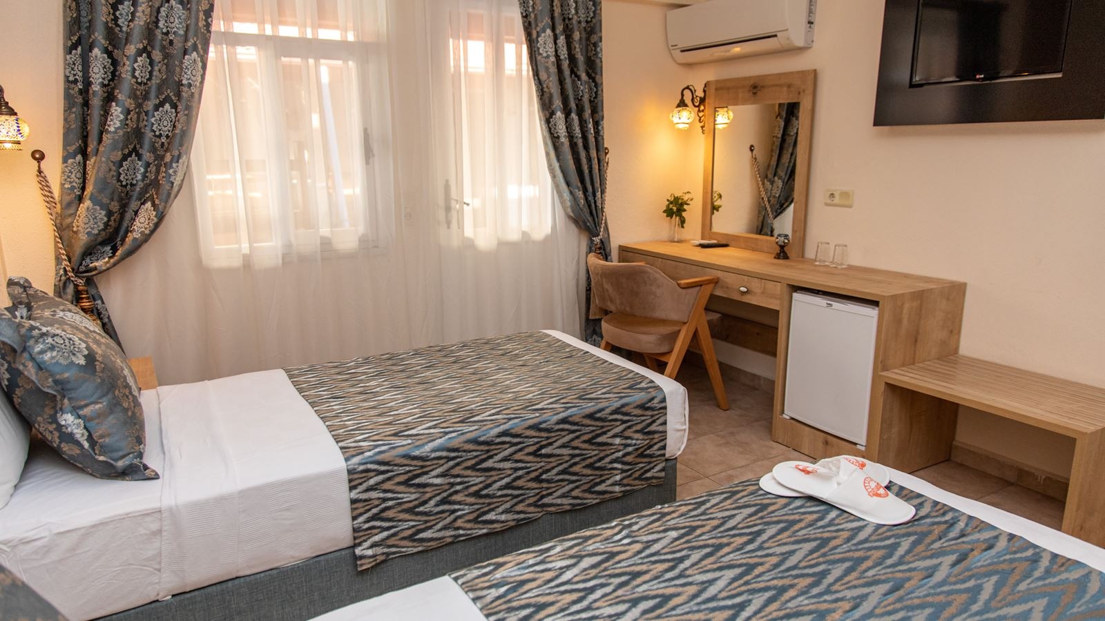 rooms-single-terrace-room