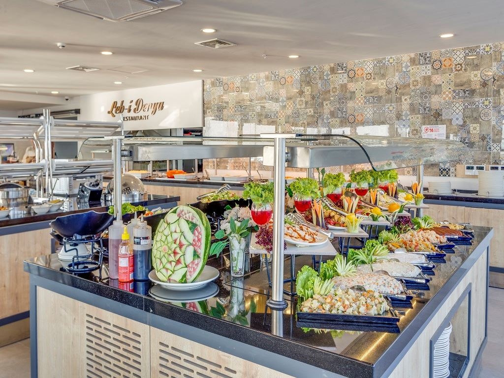 restaurants-restaurant