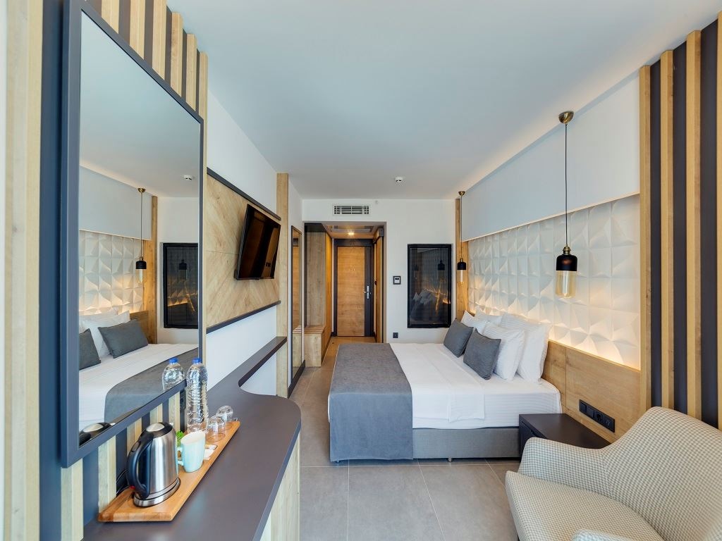 rooms-promo-room-balcony