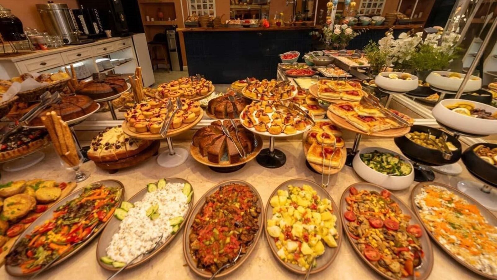 restaurants-restaurants