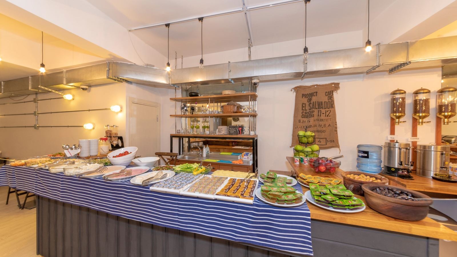 restaurants-restaurants