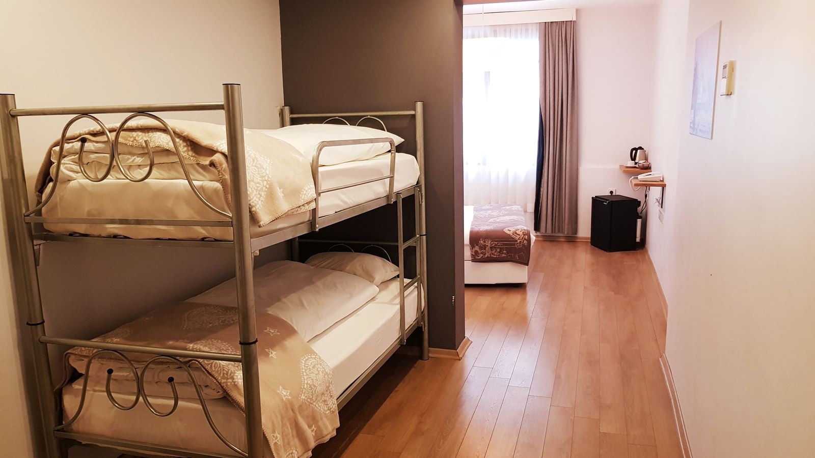 rooms-family-room-standard