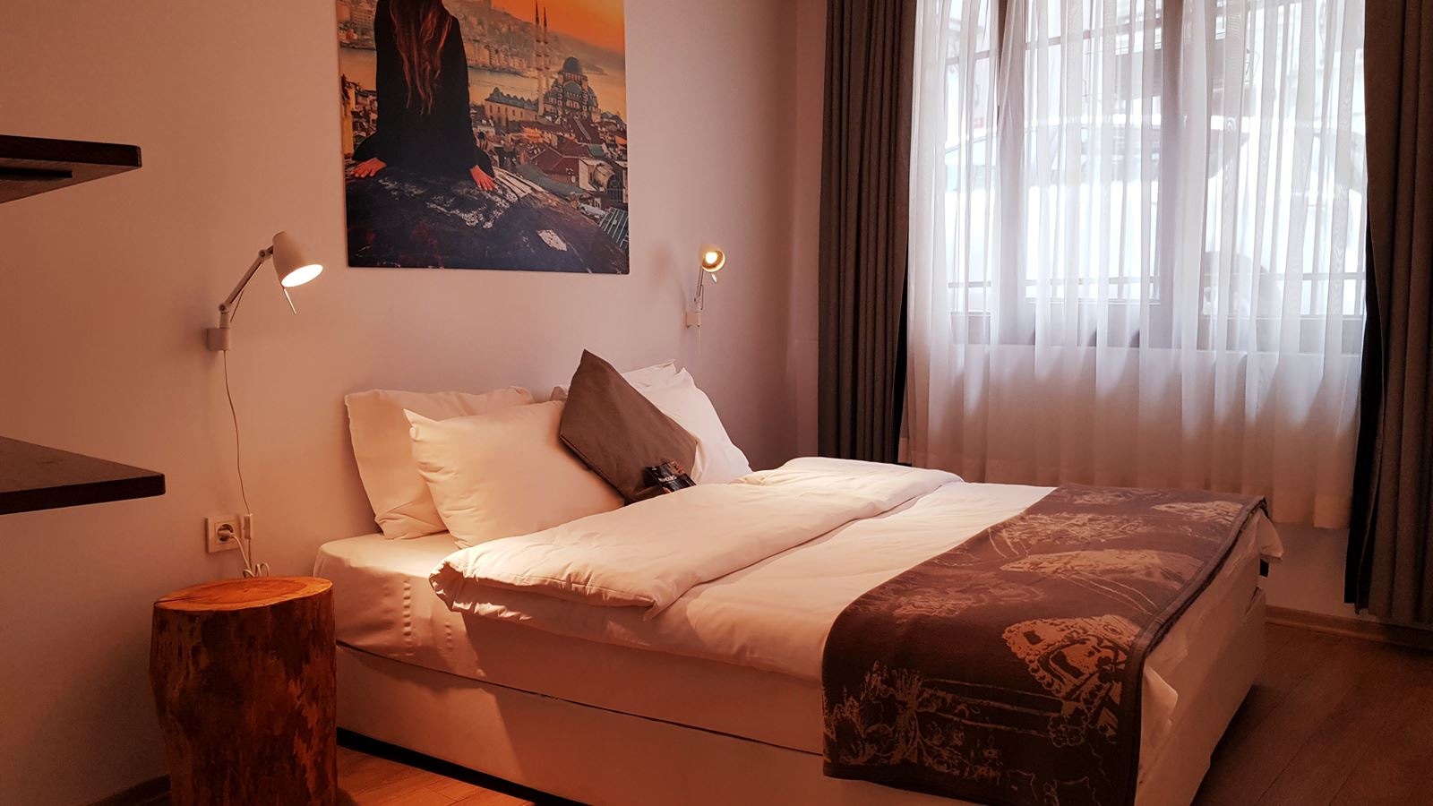 rooms-family-room-standard