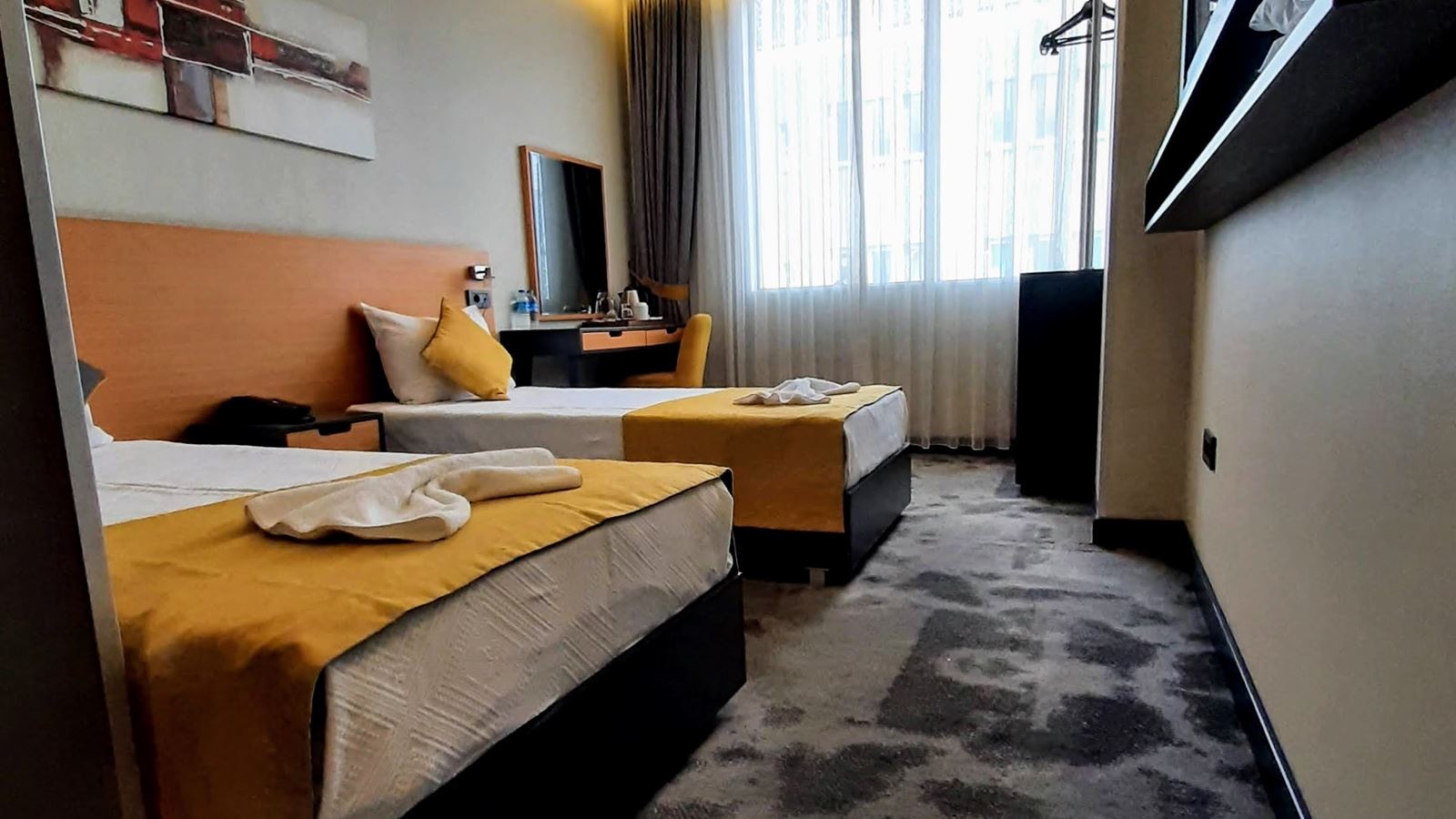 rooms-double-or-twin-standard