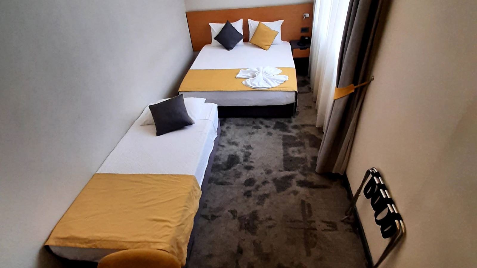 rooms-triple-standard