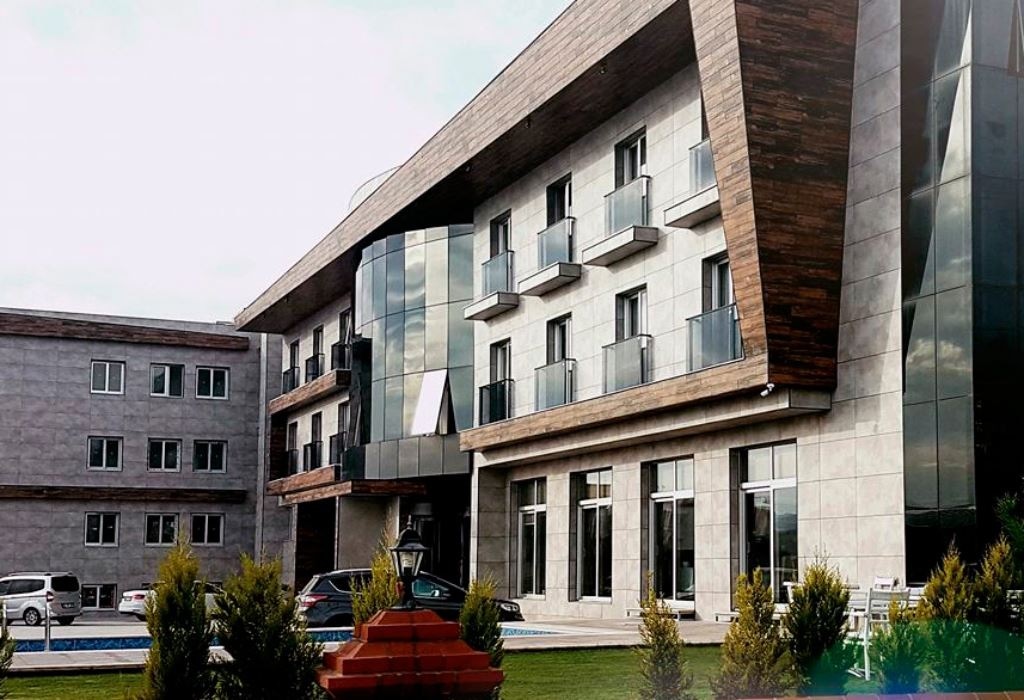 general-main-building