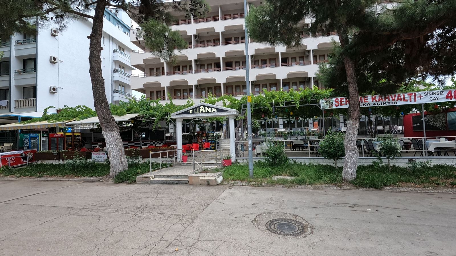 general-main-building