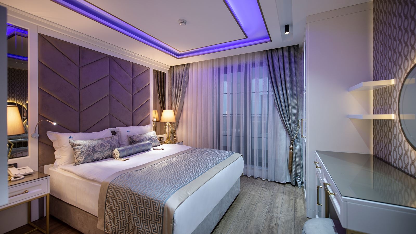 rooms-superior-suite