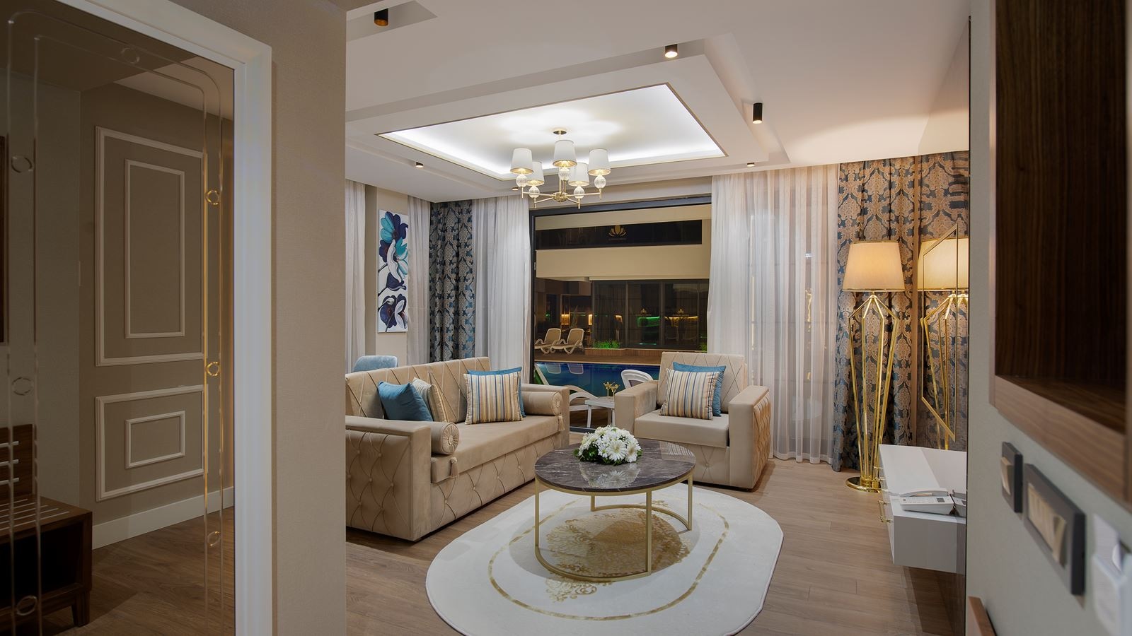 rooms-superior-suite