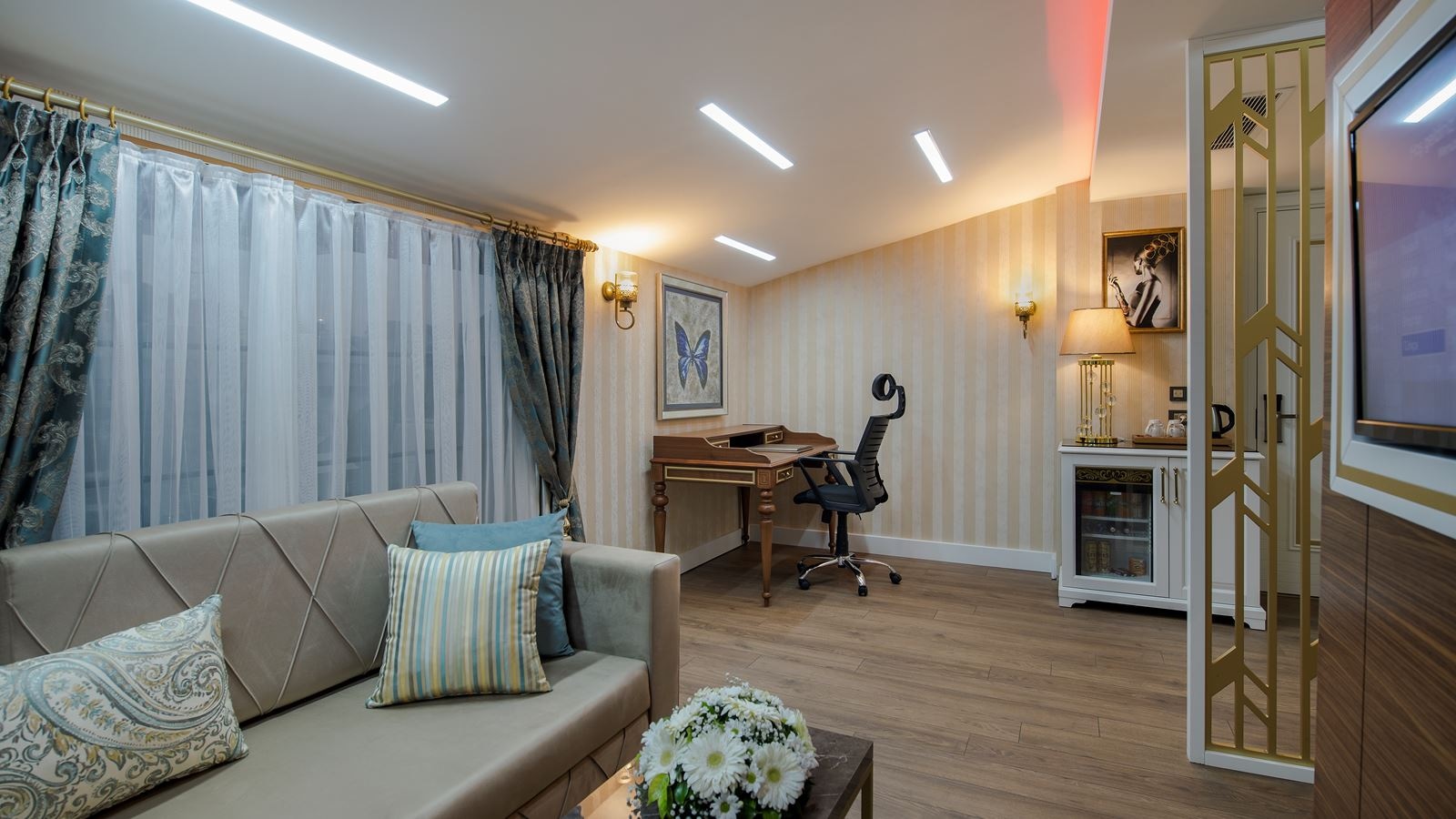 rooms-standard-suite