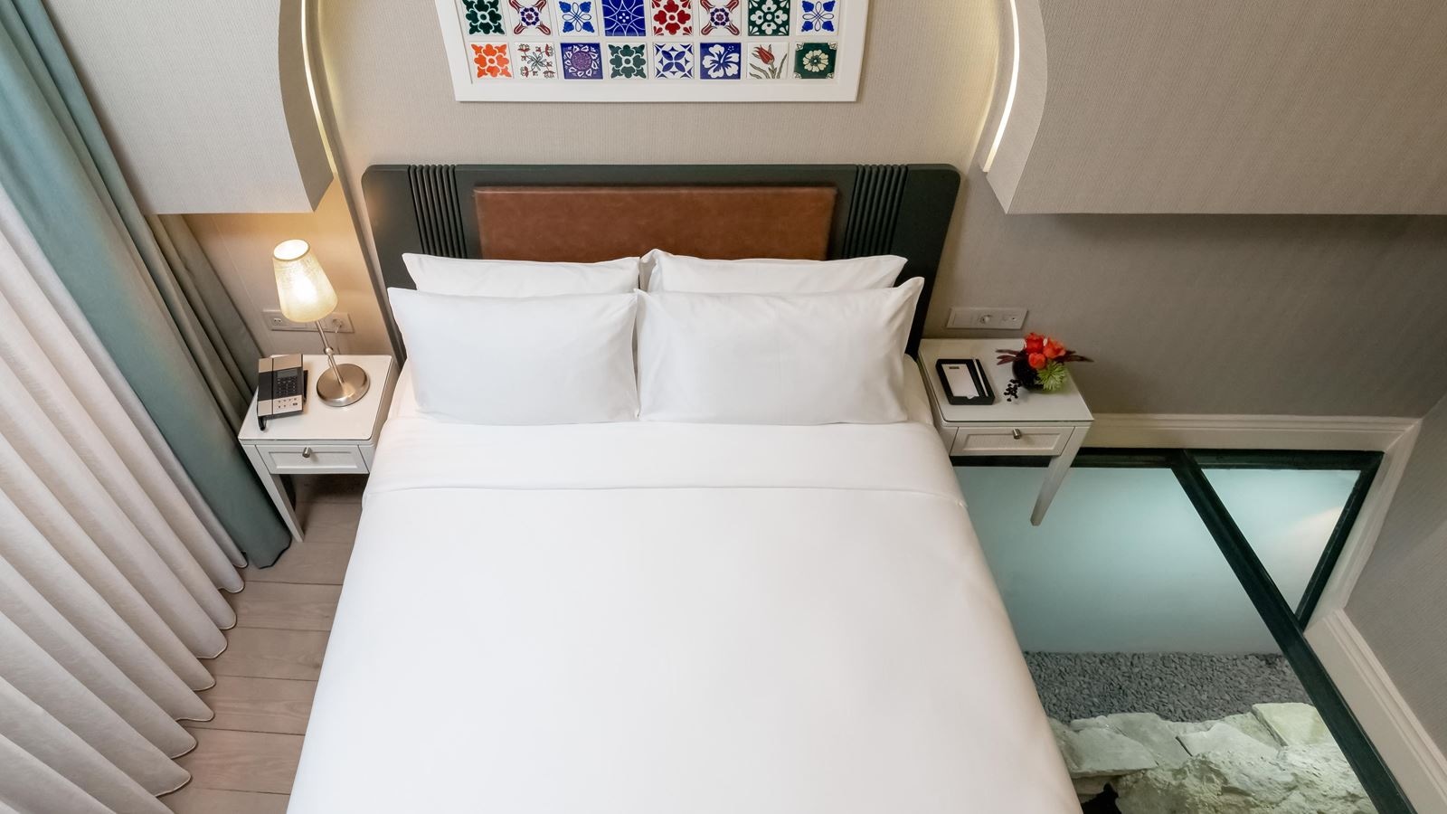 rooms-byzantium-superior-room