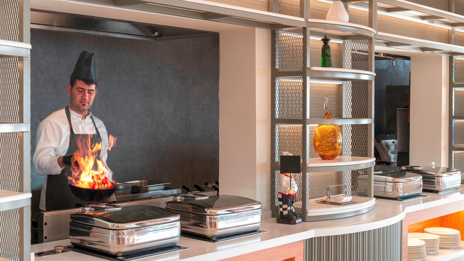 restaurants-main-restaurant