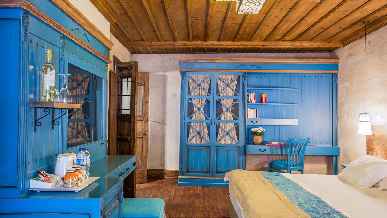 rooms-superior-stone