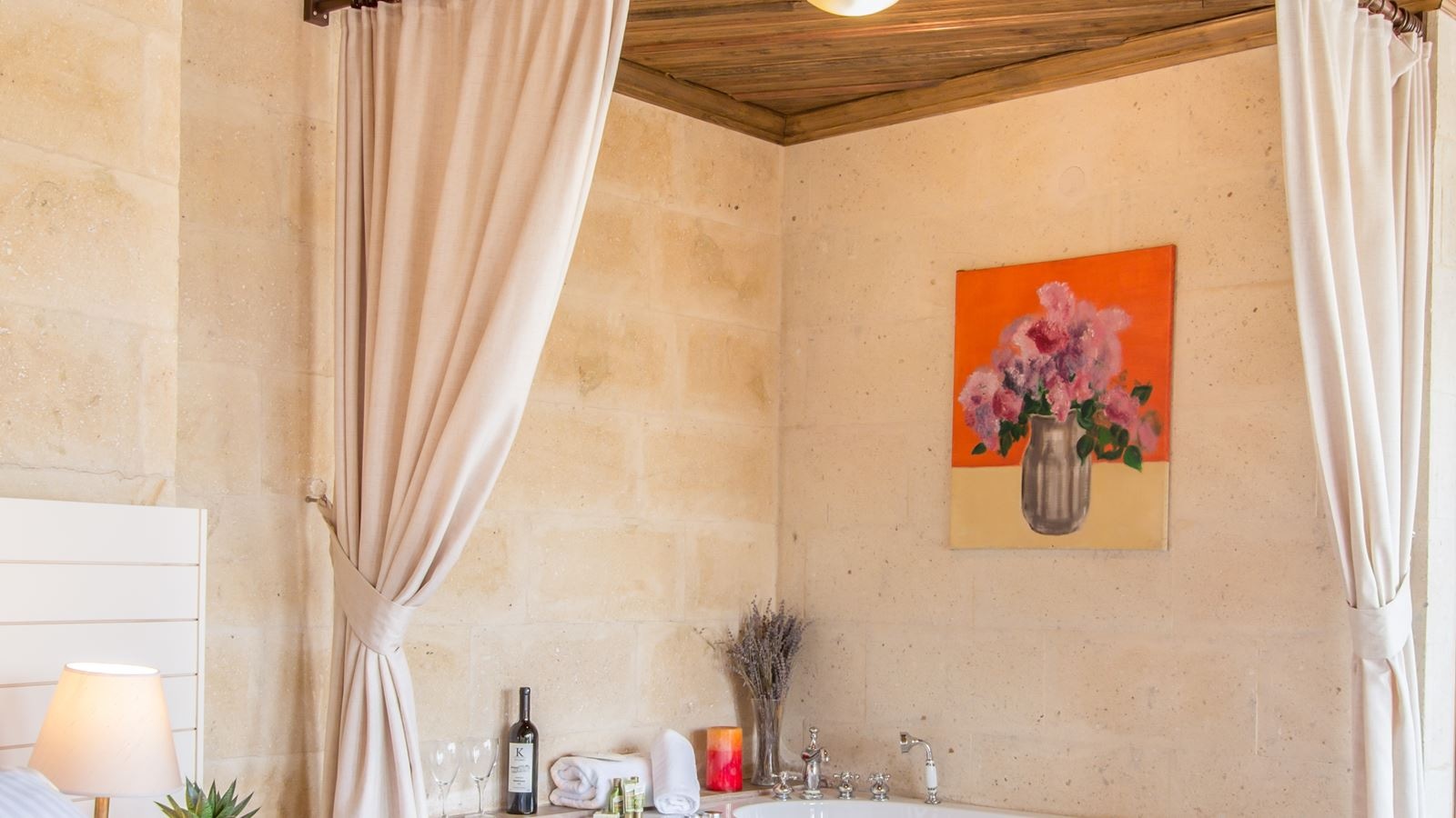 rooms-king-suite-stone