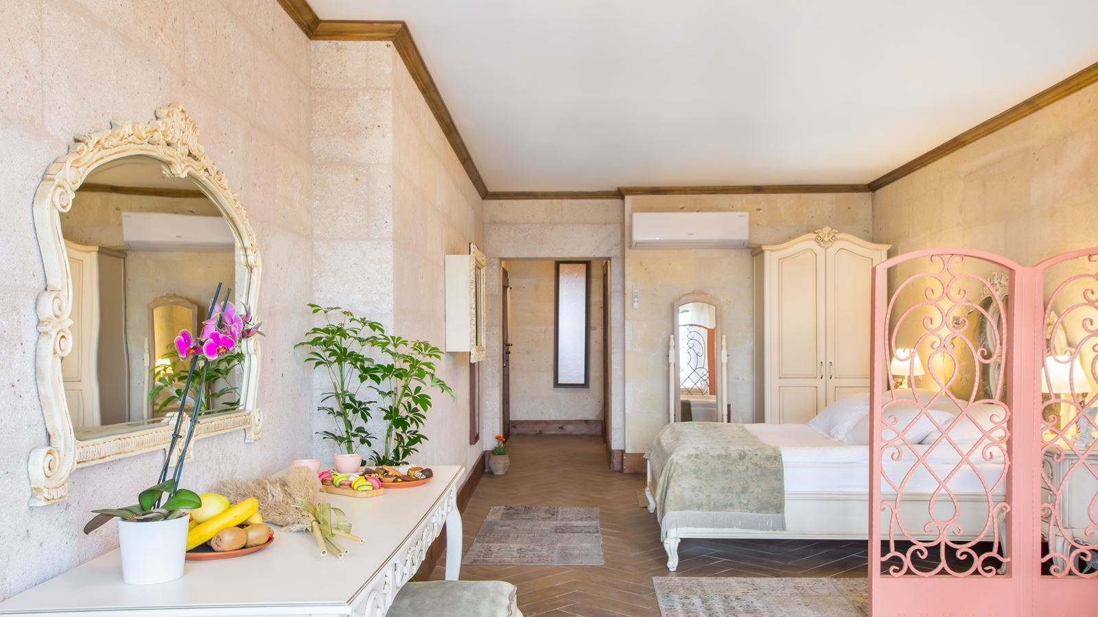 rooms-king-suite-stone