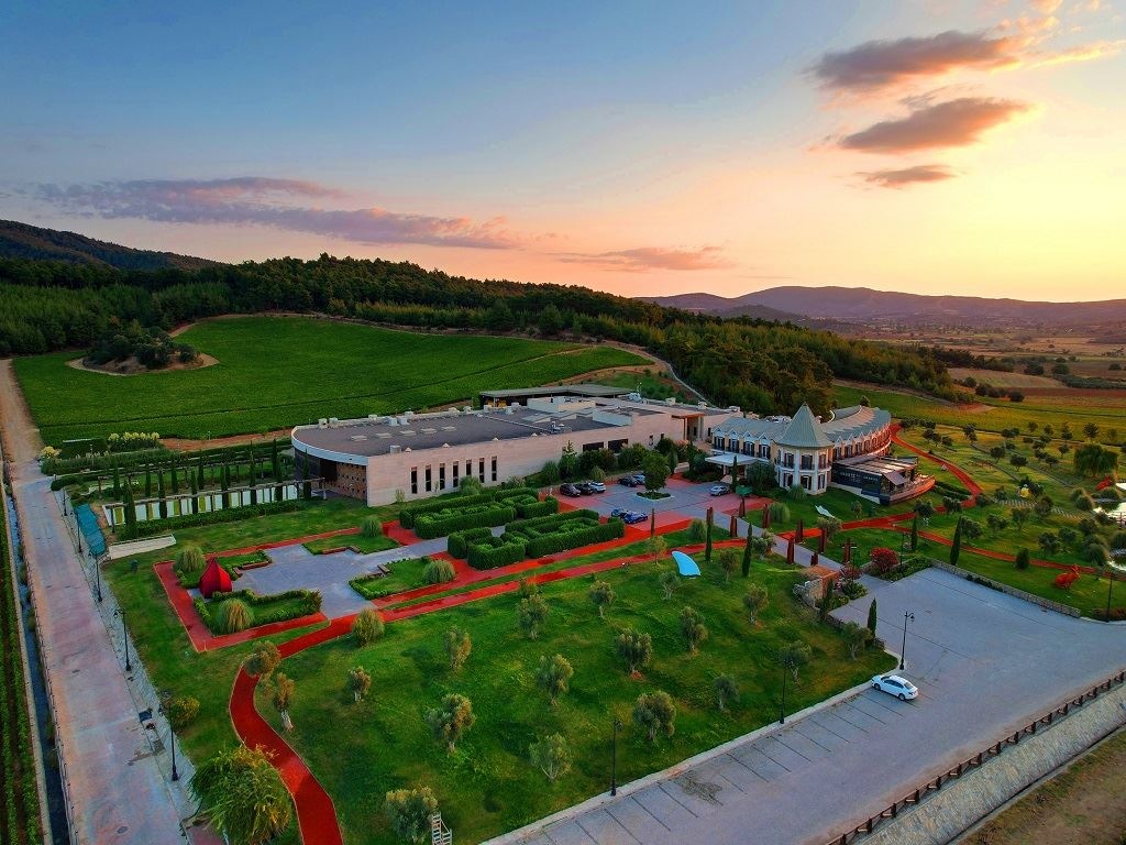 general-main-building