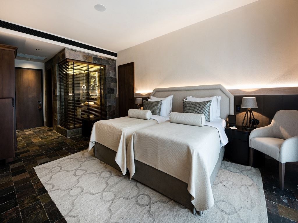 rooms-deluxe-twin-room